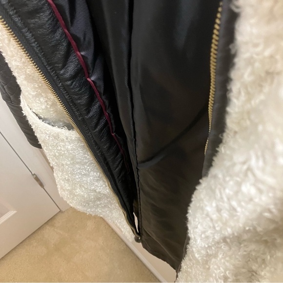 Vince Camuto Shearling Faux Leather Jacket in Cream and Black Medium - Picture 11 of 12